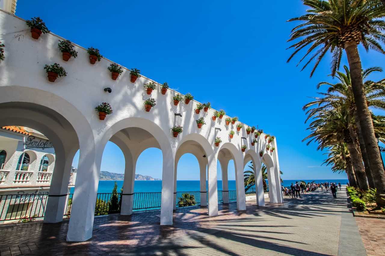 Mäklare i Nerja 